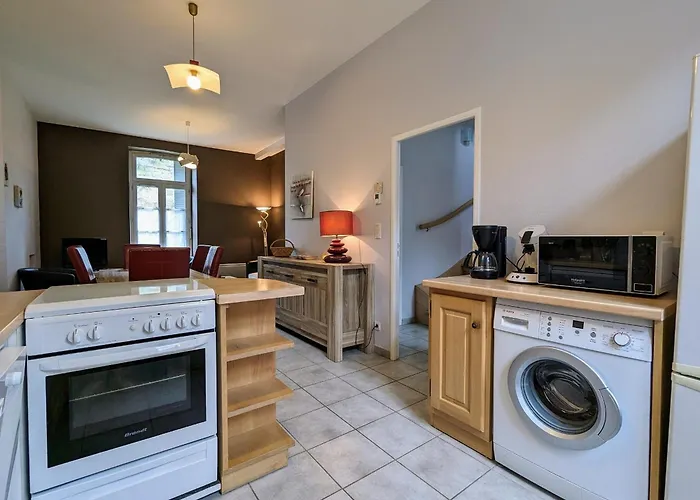 Confortable 3 Au Bord De L'allier - Fr-1-582-16 Holiday home *